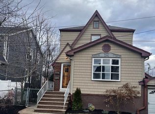 2 Center St #1, Belleville, NJ 07109