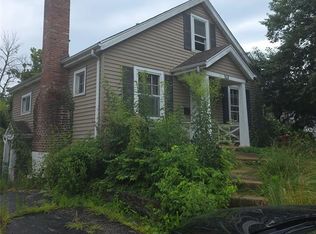 568 Andrews Ave, Saint Louis, MO 63122