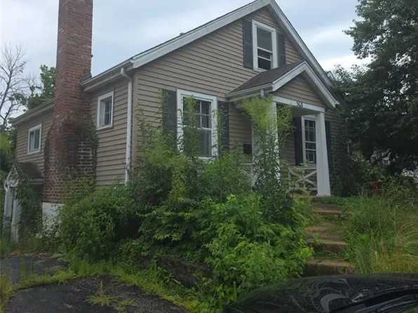 568 Andrews Ave, Saint Louis, MO 63122
