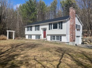 8 Butternut Ln, Tuftonboro, NH 03816