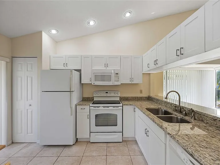 5370 Myrtle Wood #56 — Photo 14