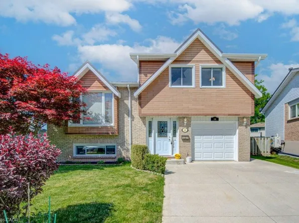 16 Sugar Maple Pl, Kitchener, ON N2N 1Y3