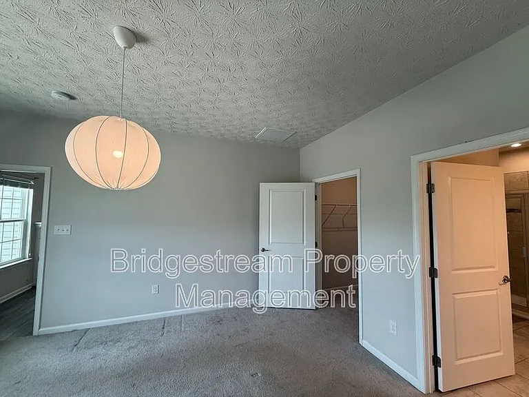 2194 Schmidt Dr — Photo 8