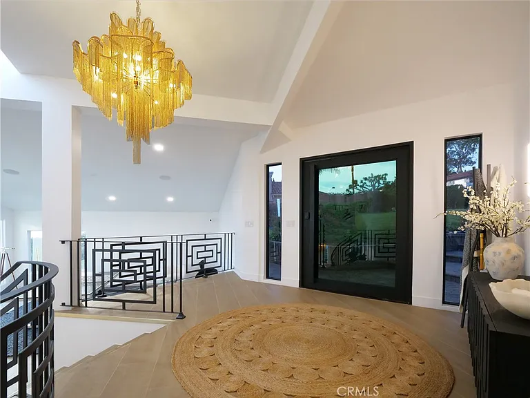 32551 Seacliff Dr — Photo 31