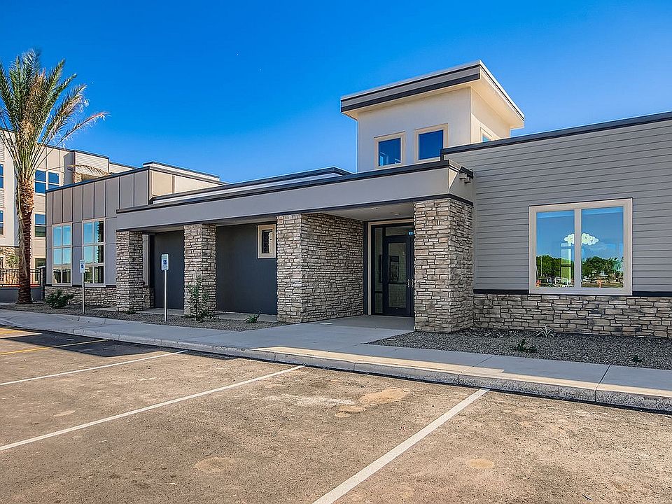 Garrett Mesa Exterior