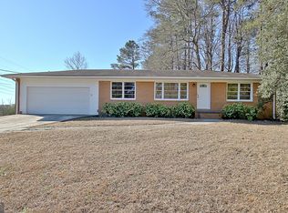 940 New Hope Rd, Fayetteville, GA 30214