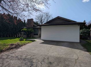 6099 172nd St, Surrey, BC V3S4Y2