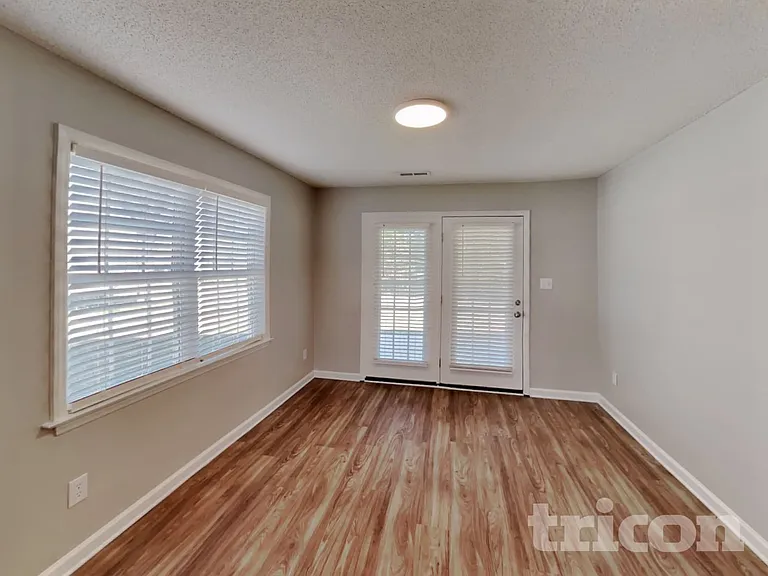 2112 Saponi Village Ct — Photo 3