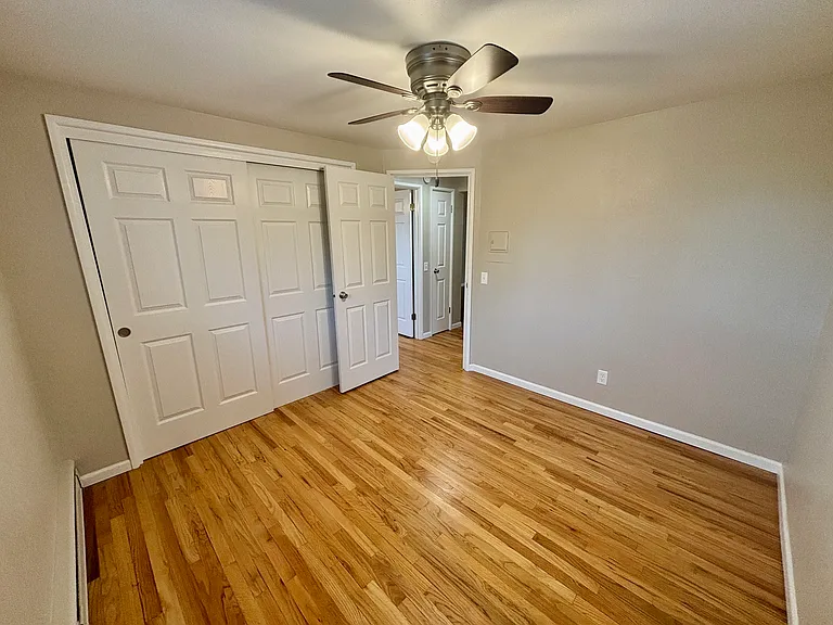 2210 Catalpa Rd #D — Photo 9
