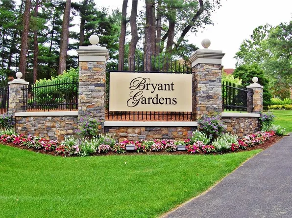 185 Bryant Avenue #2E, White Plains, NY 10605