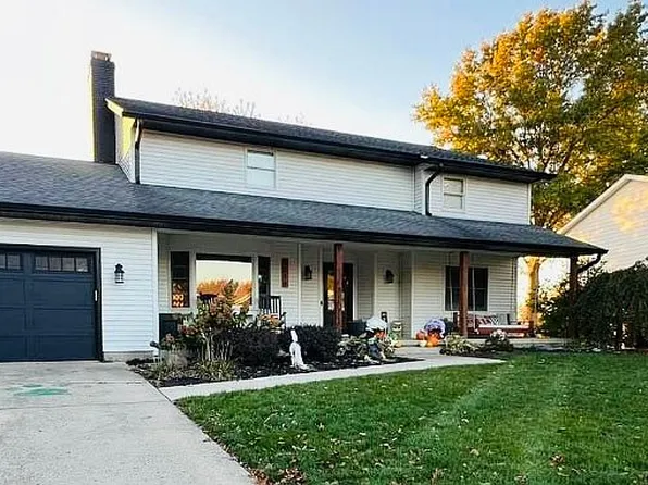 1214 Canterbury Dr, Celina, OH 45822