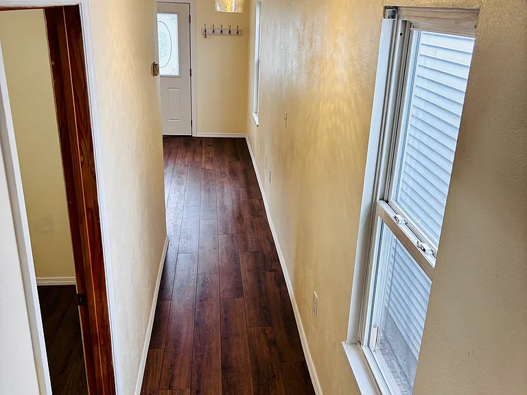 547 Parker St — Photo 18