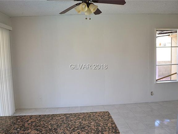 5th image of 884 Lady Marlene Ave