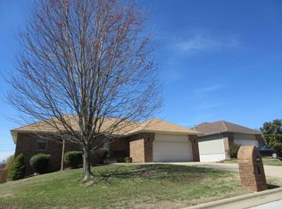 4445 S Mary Ann Ave, Springfield, MO 65810