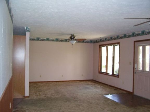 3rd image of 3415 E Island View Dr