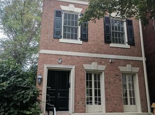 915 Saint James St #1, Pittsburgh, PA