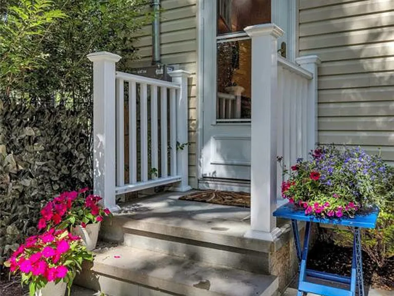 38 Woodridge Rd — Photo 24