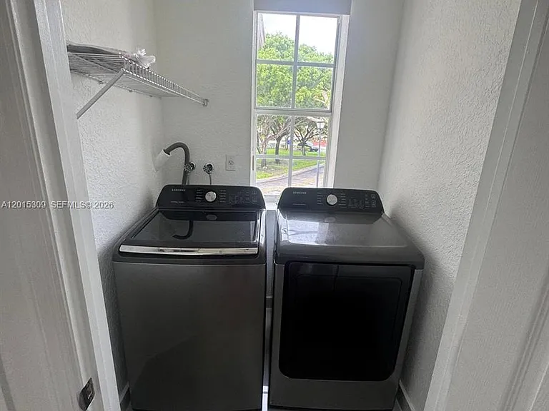 5090 SW 136th Ave — Photo 32
