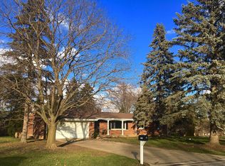 4347 Knollwood Dr, Grand Blanc, MI 48439