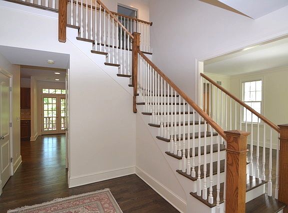 2nd image of 771 Judson Ave