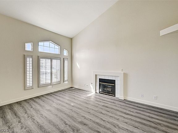 5th image of 7926 Lisa Dawn Ave