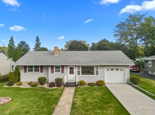 507 W Roosevelt St, Harvard, IL 60033