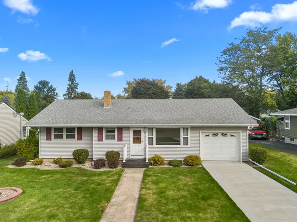 507 W Roosevelt St, Harvard, IL 60033