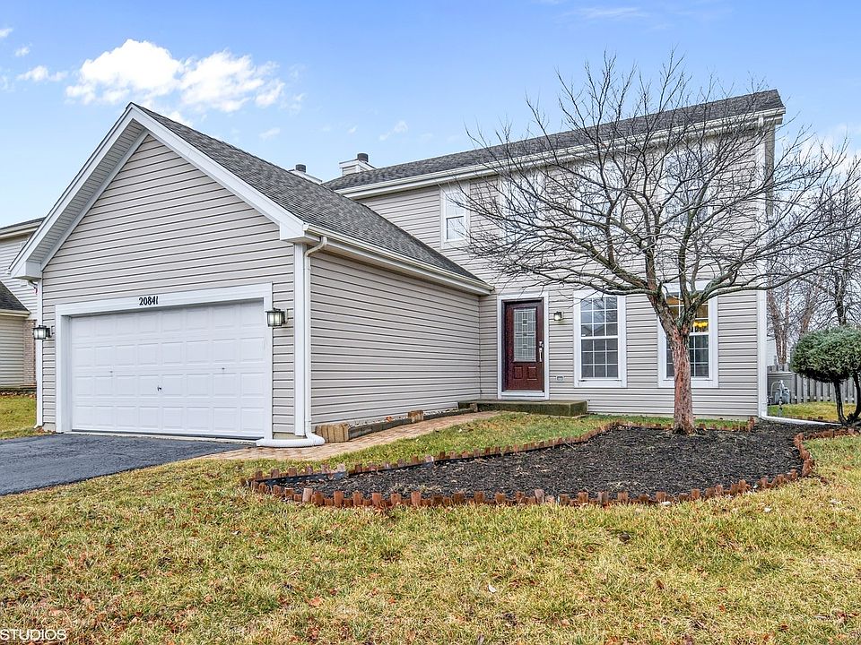 1st image of 20841 W Barrington Ct