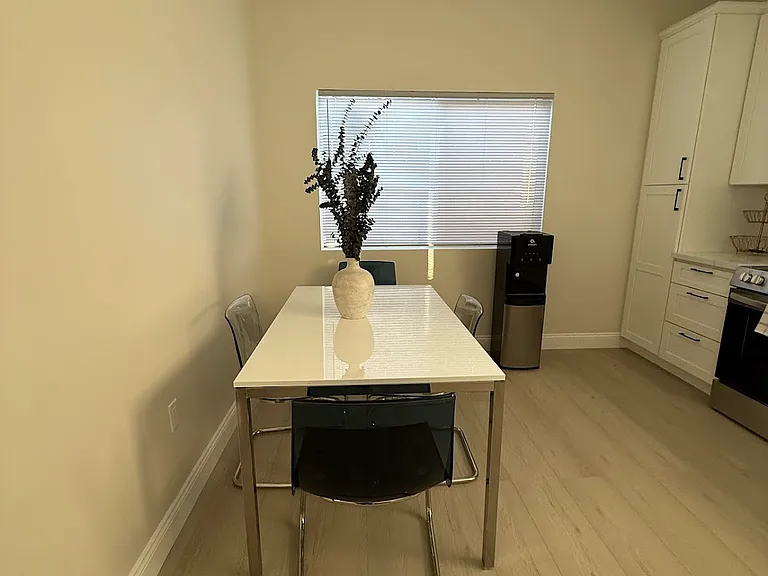 10743 Saticoy St — Photo 25