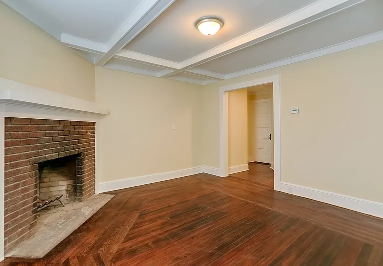 18 Peck St — Photo 11