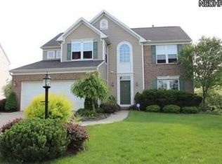10029 Brushwood Dr, Streetsboro, OH 44241