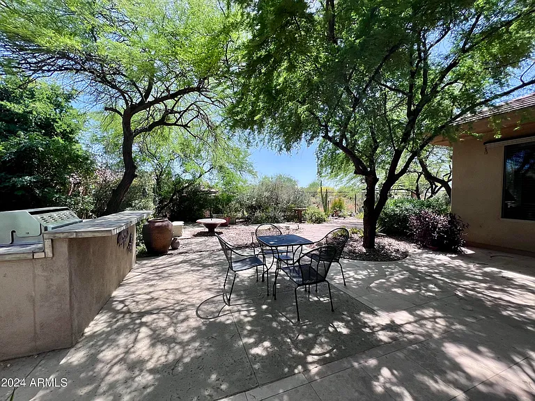 1653 W Ainsworth Dr — Photo 22