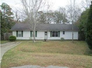 1115 Meade St, Moncks Corner, SC 29461