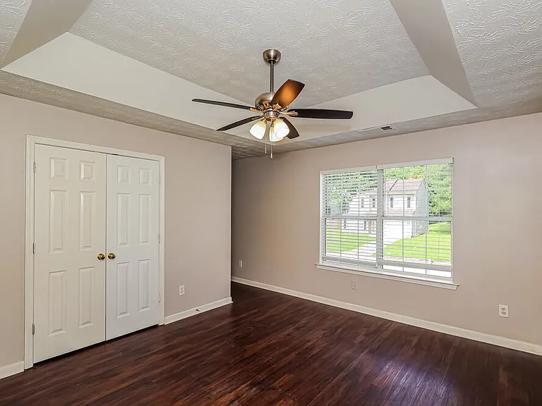 4080 Robin Cir — Photo 14