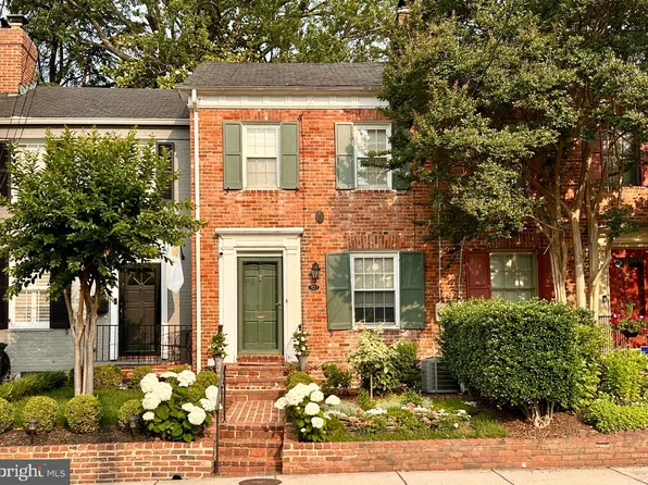 707 S Royal St, Alexandria, VA 22314