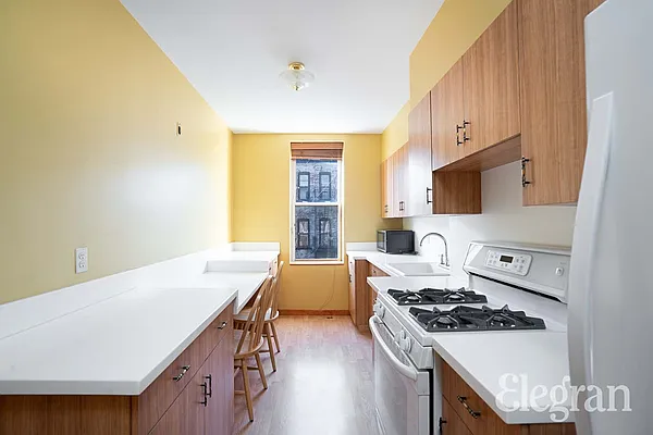 Rented by (Legacy) Elegran | media 7