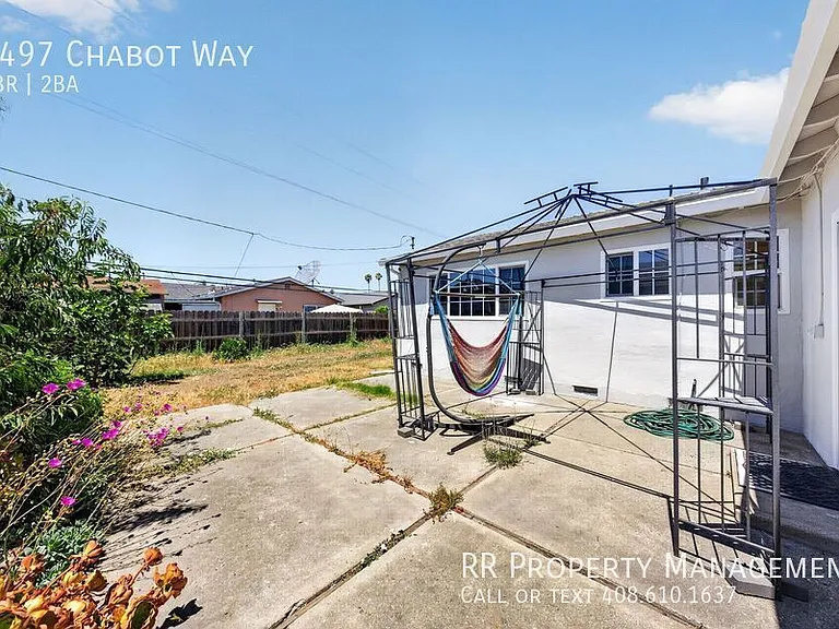 1497 Chabot Way — Photo 20