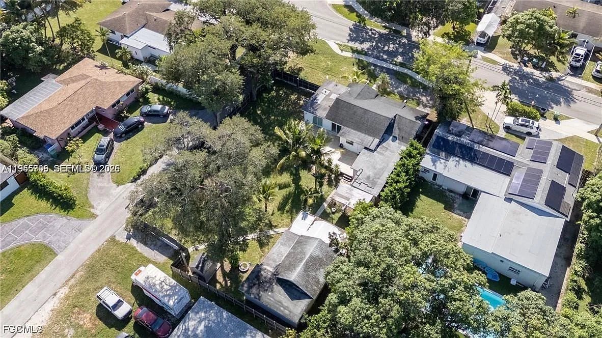 2 bed, 2.0 bath, $3,200 — Photo 1