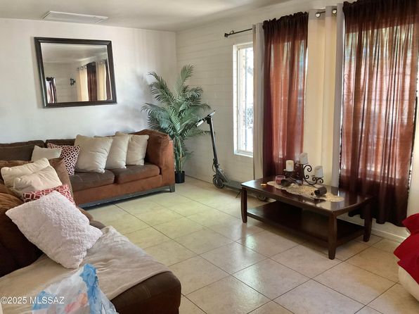 tucson-arizona-2075088499 picture