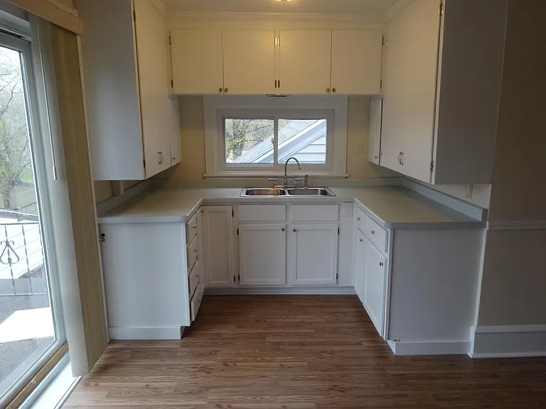 48 Sherman Pl — Photo 11