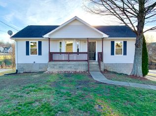 986 Granny White Rd, Clarksville, TN 37040