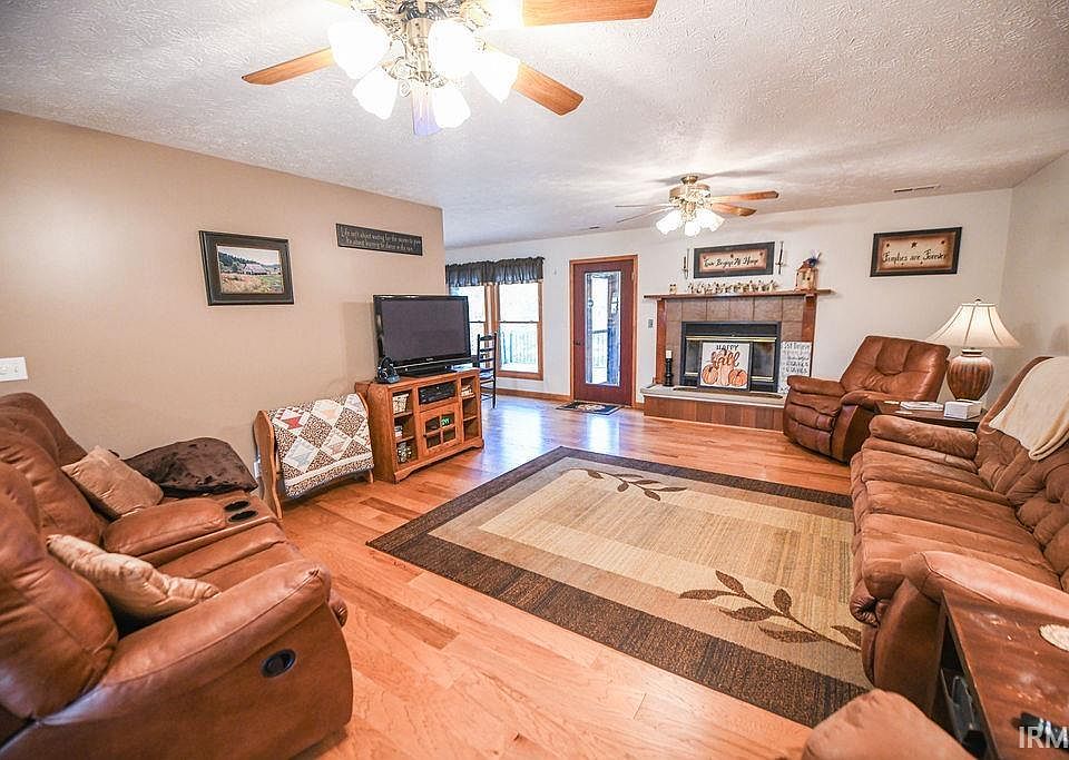 2733 Hyden Rd, Spencer, IN 47460 Zillow