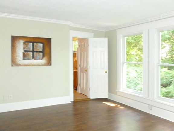 2nd image of 3616 Park Dr #1