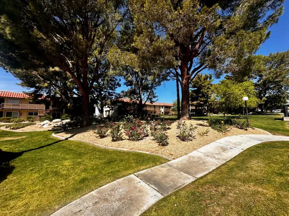9647 Spyglass Ave Unit 20, Desert Hot Springs, CA 92240
