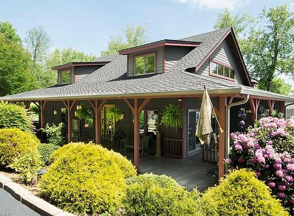 2nd image of 170 Alpine Ln