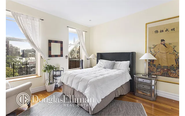 Rented by Douglas Elliman | media 80