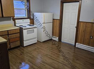 322 Waldo St #3B, Rumford, ME 04276