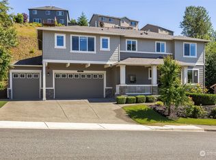 17011 W Hill Dr E, Bonney Lake, WA