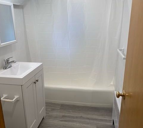 5th image of 22 Fruit St #1E
