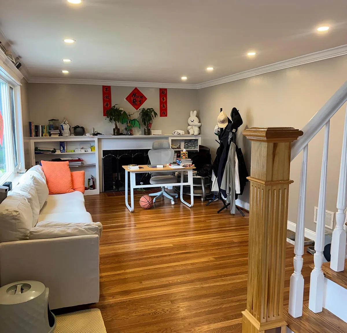 3 bed, $6,500 — Photo 2